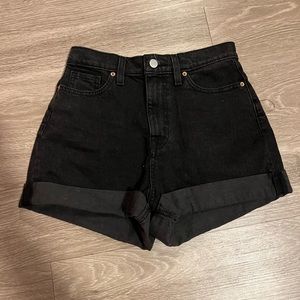 BDG MOM HIGH-RISE SHORT